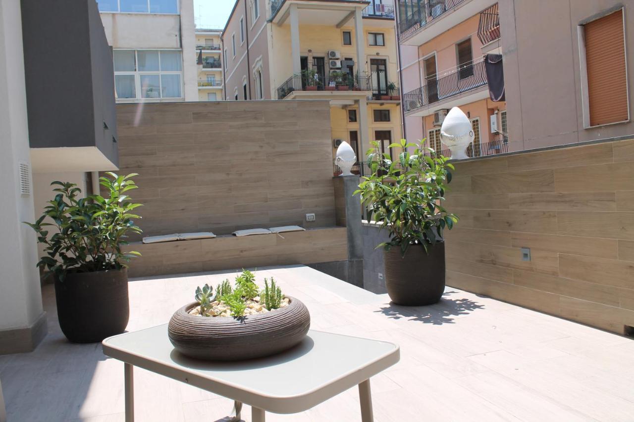 Residence Pola Катания Экстерьер фото