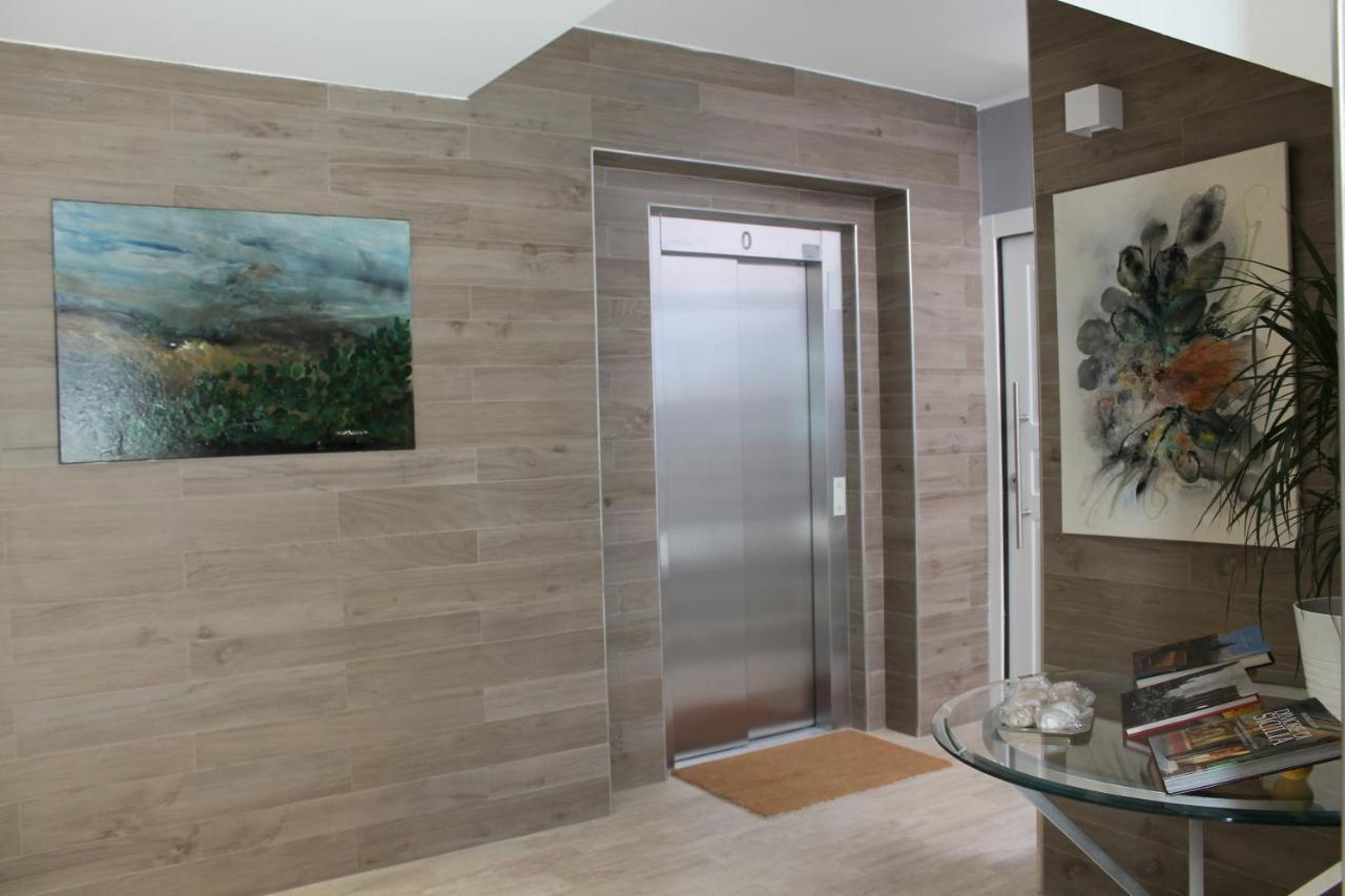 Residence Pola Катания Экстерьер фото