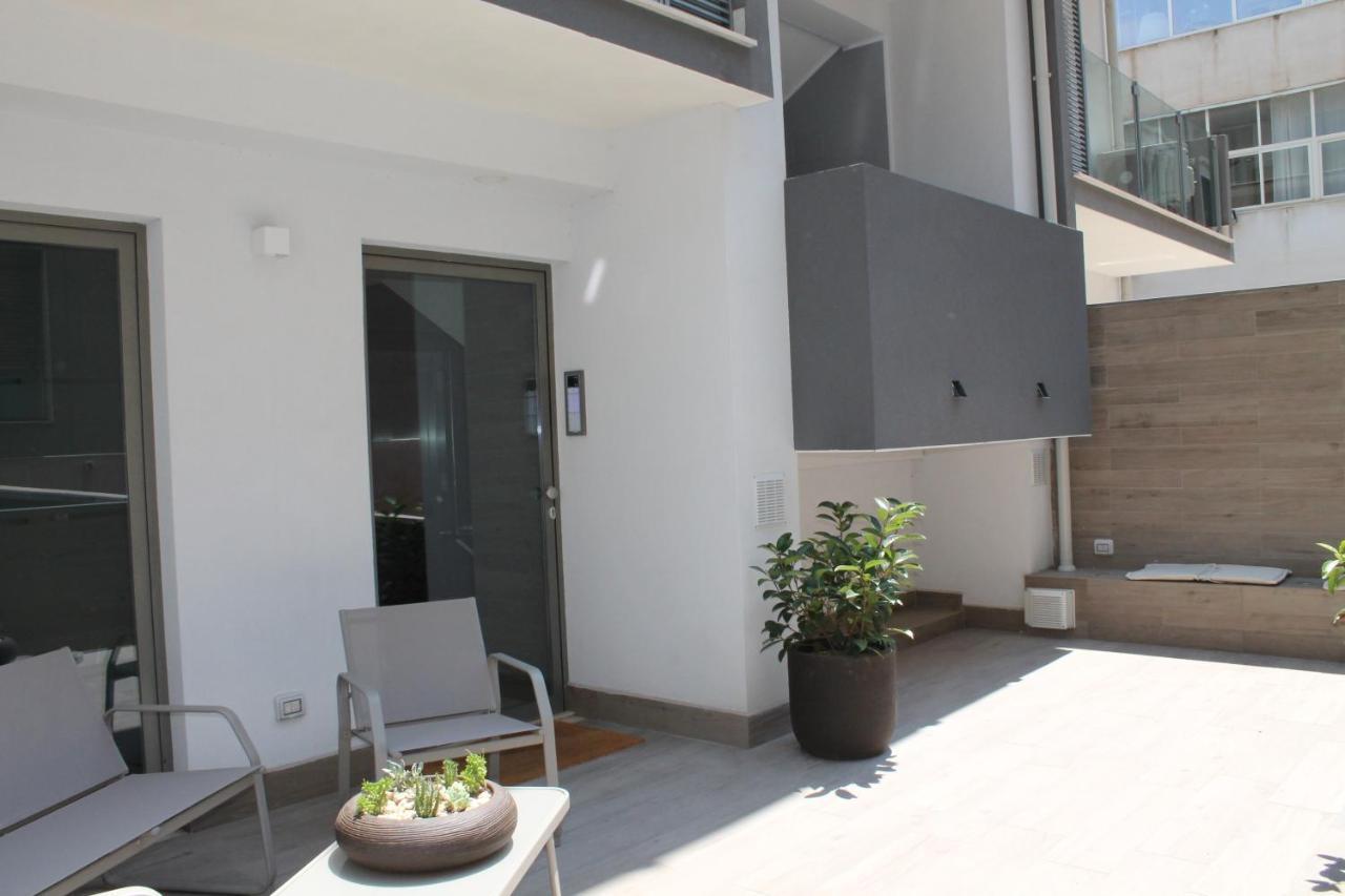 Residence Pola Катания Экстерьер фото