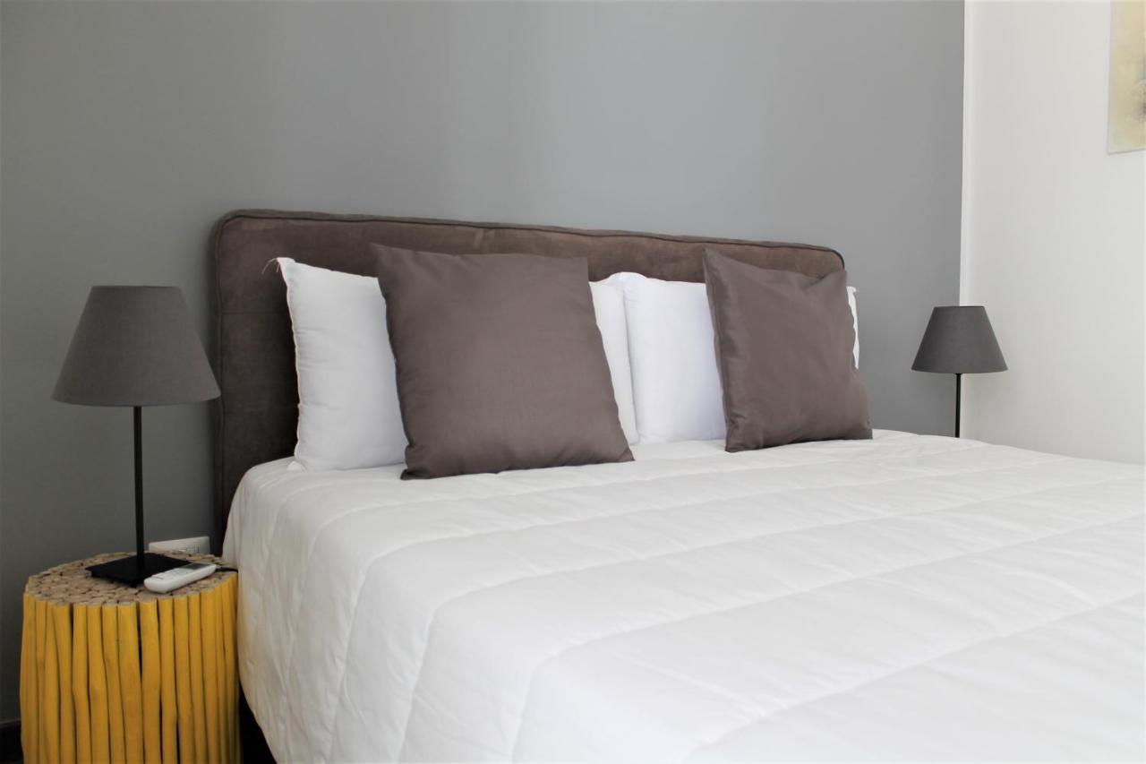 Residence Pola Катания Экстерьер фото