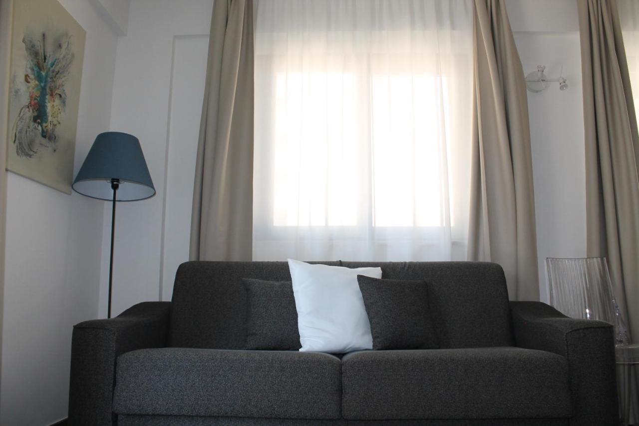 Residence Pola Катания Экстерьер фото